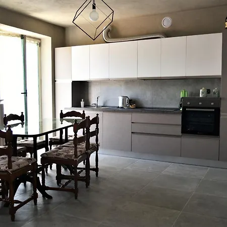 A Casa Di Anna La Morra